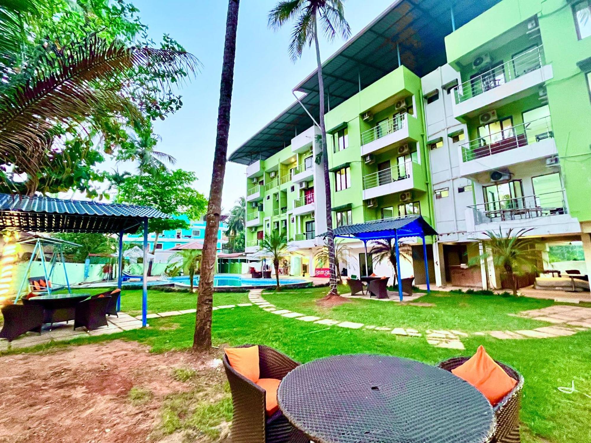 The Calagute Beach Resort By Shivam Resort 1 Km From Beach Candolim Kültér fotó