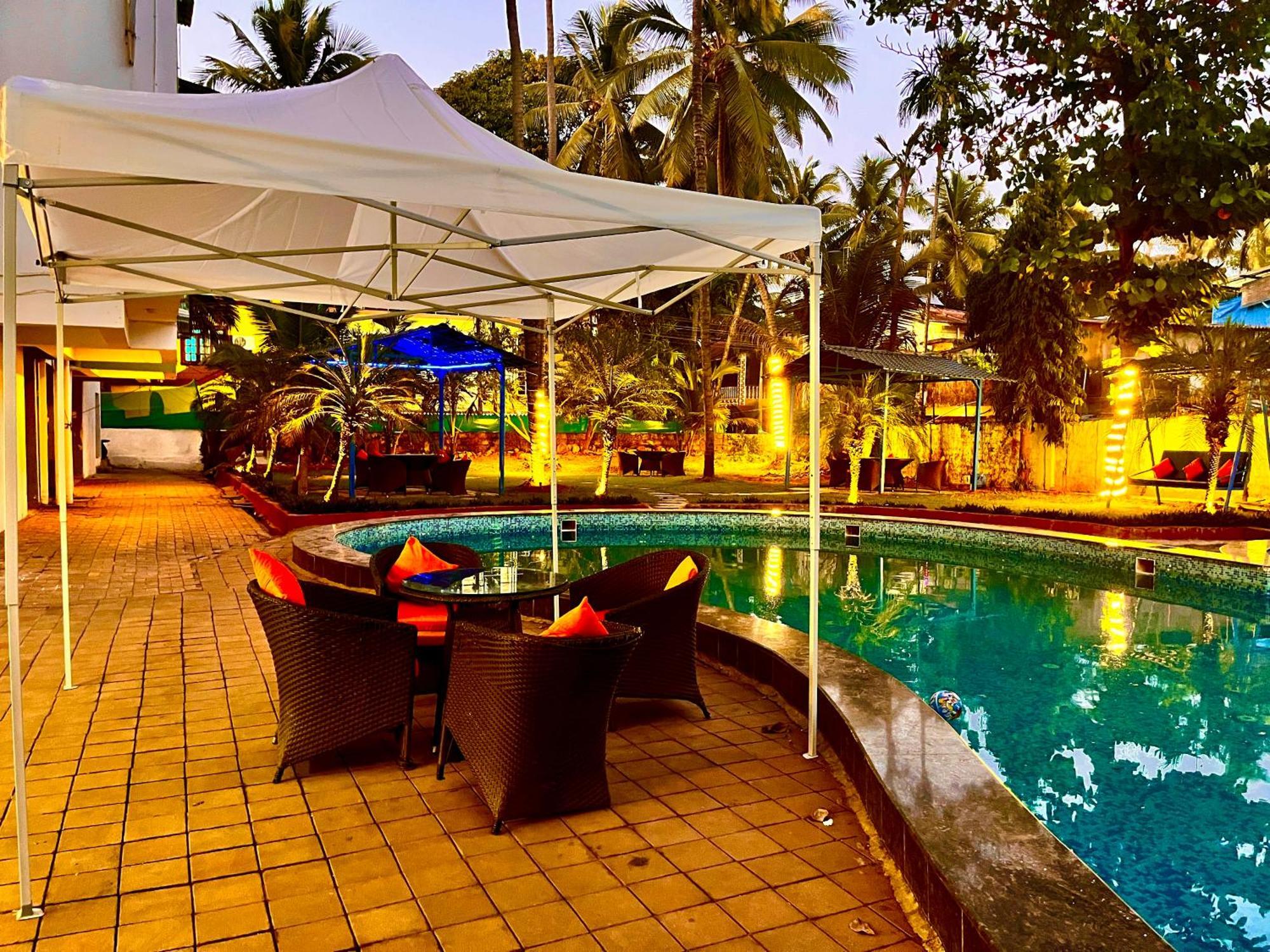 The Calagute Beach Resort By Shivam Resort 1 Km From Beach Candolim Kültér fotó