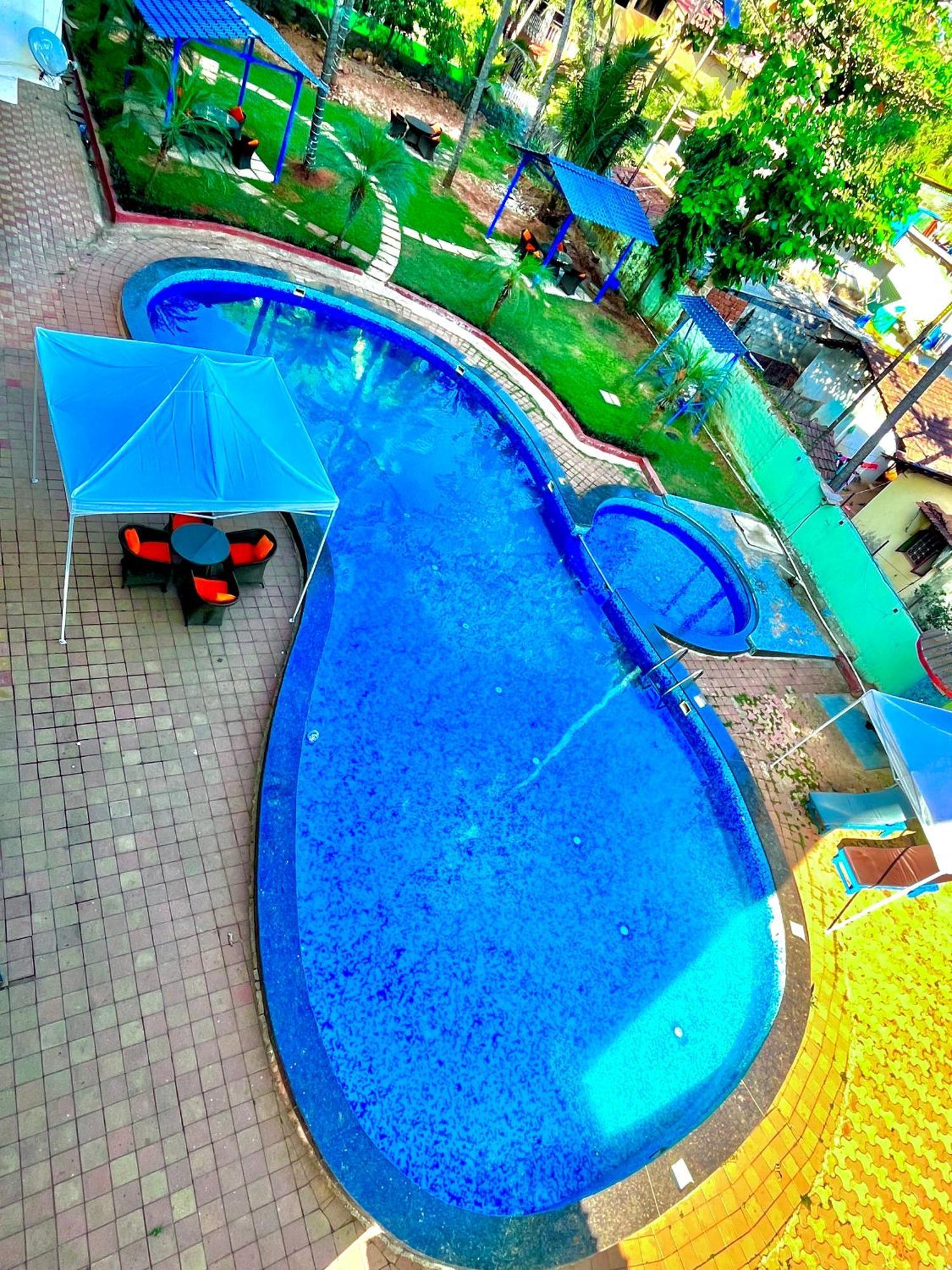 The Calagute Beach Resort By Shivam Resort 1 Km From Beach Candolim Kültér fotó