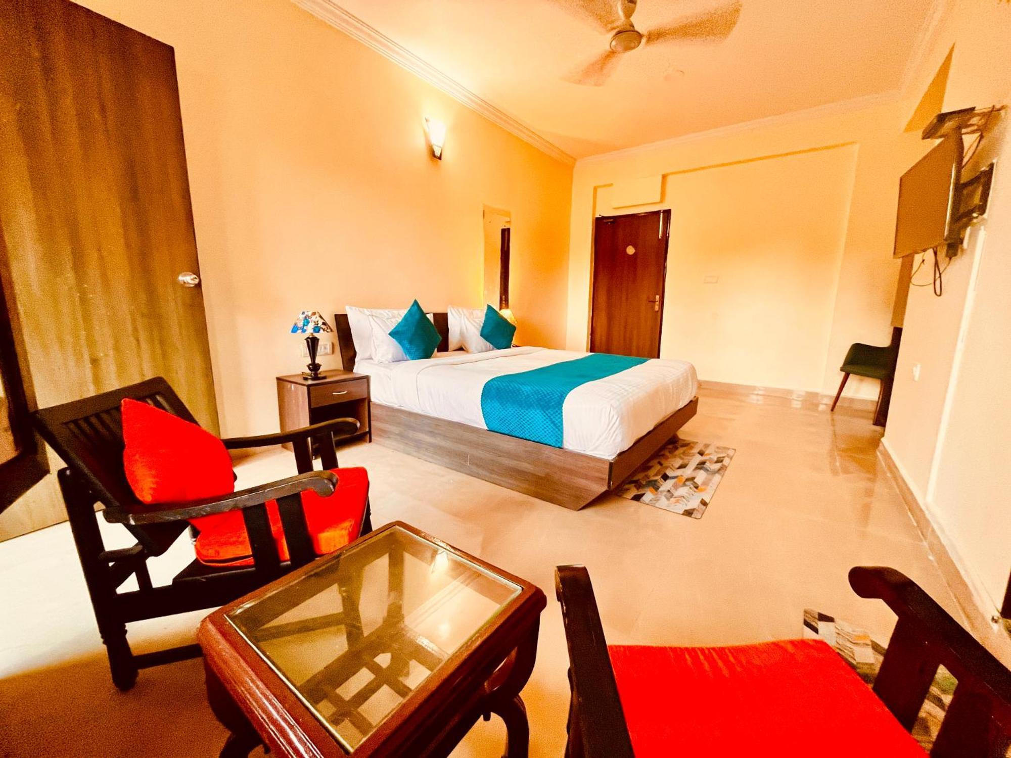 The Calagute Beach Resort By Shivam Resort 1 Km From Beach Candolim Kültér fotó