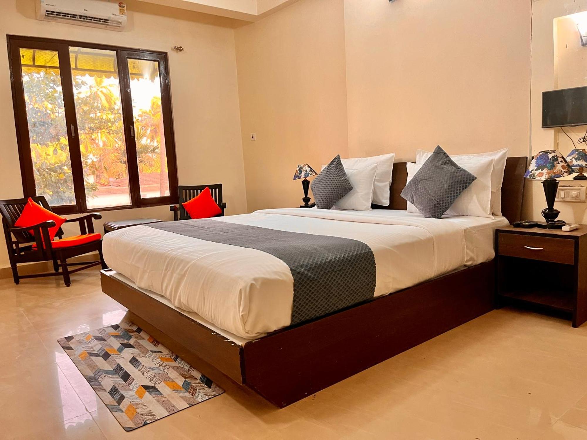 The Calagute Beach Resort By Shivam Resort 1 Km From Beach Candolim Kültér fotó