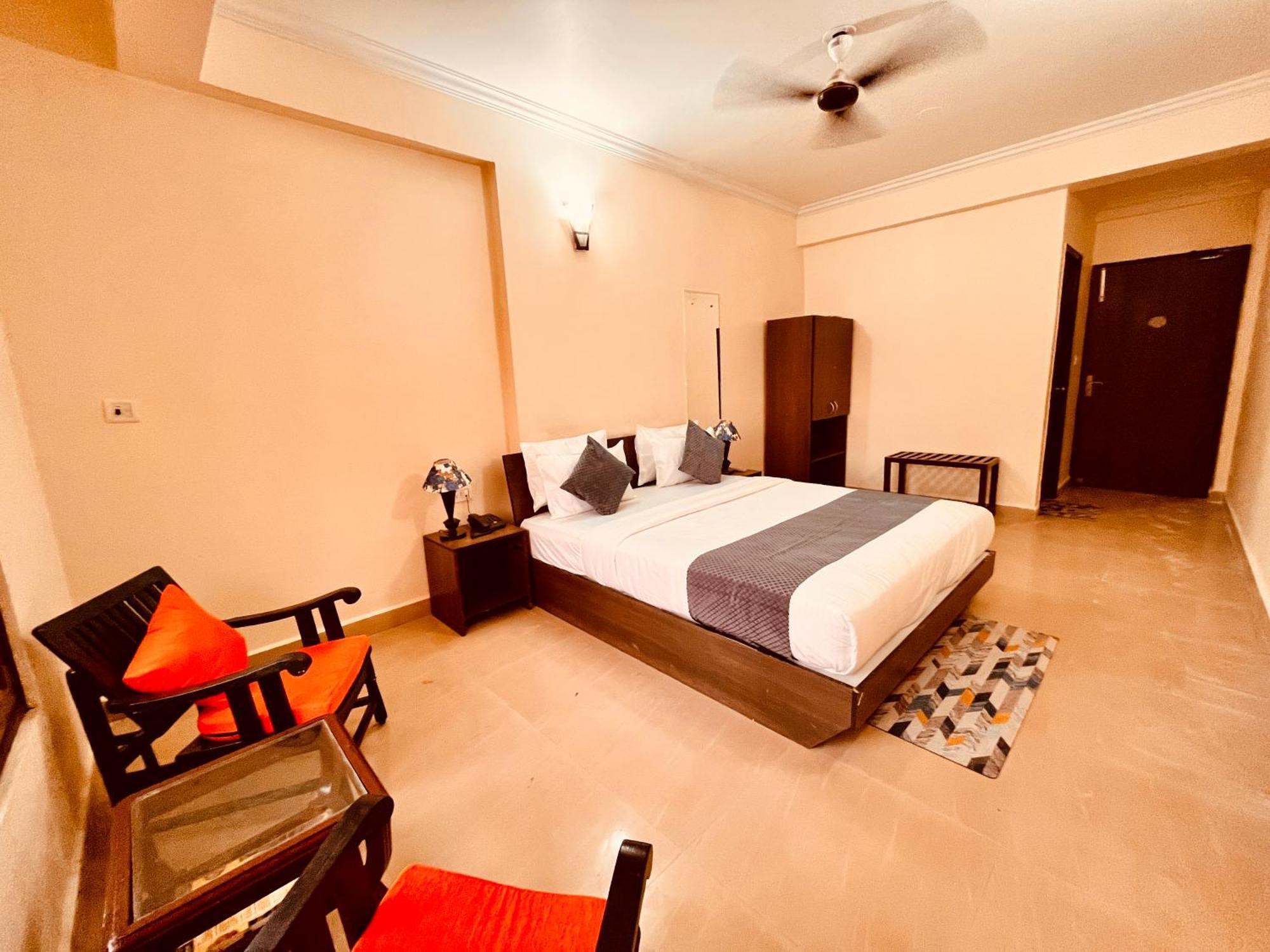 The Calagute Beach Resort By Shivam Resort 1 Km From Beach Candolim Kültér fotó
